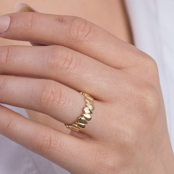 Teardrop Ring, Gold Teardrop Ring, Tiny Gold Ring, Gold Band Ring, Minimalist Gold Ring Gold Stackable Ring