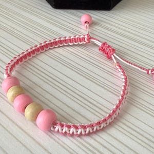 Handmade bracelet macrame pink beige beads pink white