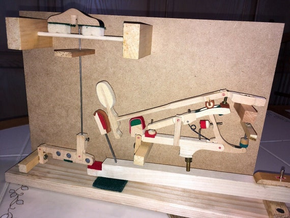 グランドピアノアクションモデル(実物大模型) Amazon.co.jp: NEW YORKスタインウェイグランドピアノアクション