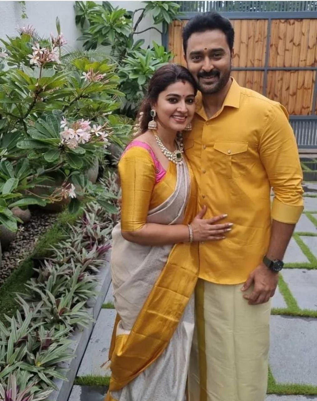 Yellow White Colour Kanchipuram Silk Saree Wedding Wear Etsy Denmark