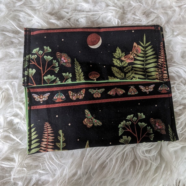 Reusable fold over pouch