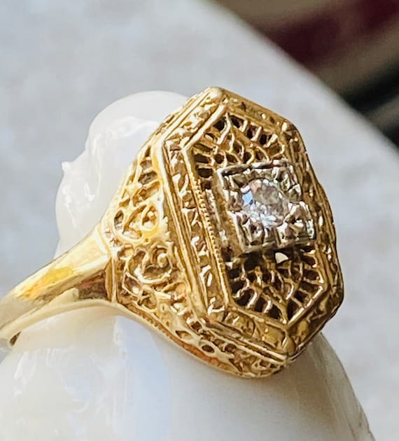 14k gold Art Deco ring