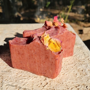 rose vetiver goat milk soap