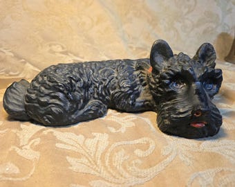 Vintage Chalkware Scottish Terrier Figurine / Doorstop