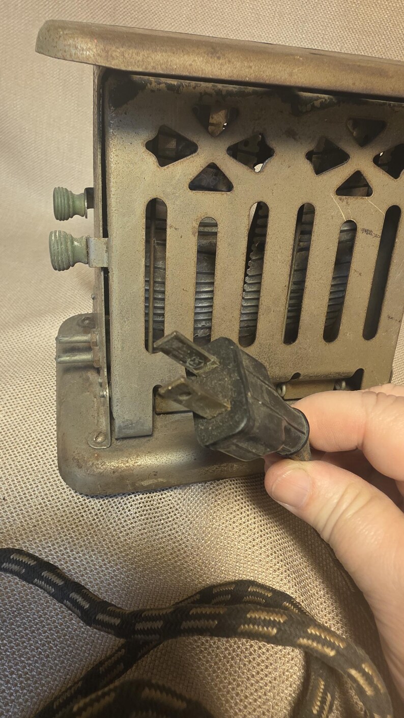 Antique Landers Frary Clark Toaster | Early 1900s Metal Appliance ...