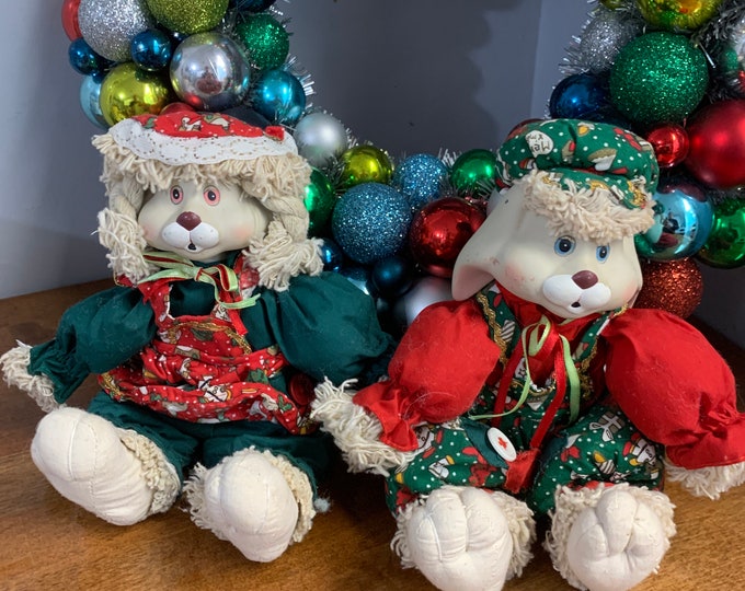 House of Lloyd Hip and Hop Bunny Set Vintage Collectable Christmas Around the World Bunny Set in