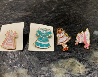 Vintage Collectable Gold “Sew Beautiful” Dress Pins Your Choice of Three NEW in Excellent Condition!!!