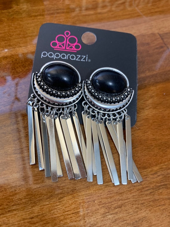 Paparazzi stud best sale earrings