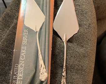 Godinger Silver Plated Cake Server- Vintage 1987 Godinger New York Rose Design Cake Server Spatula NEW in Original Box!