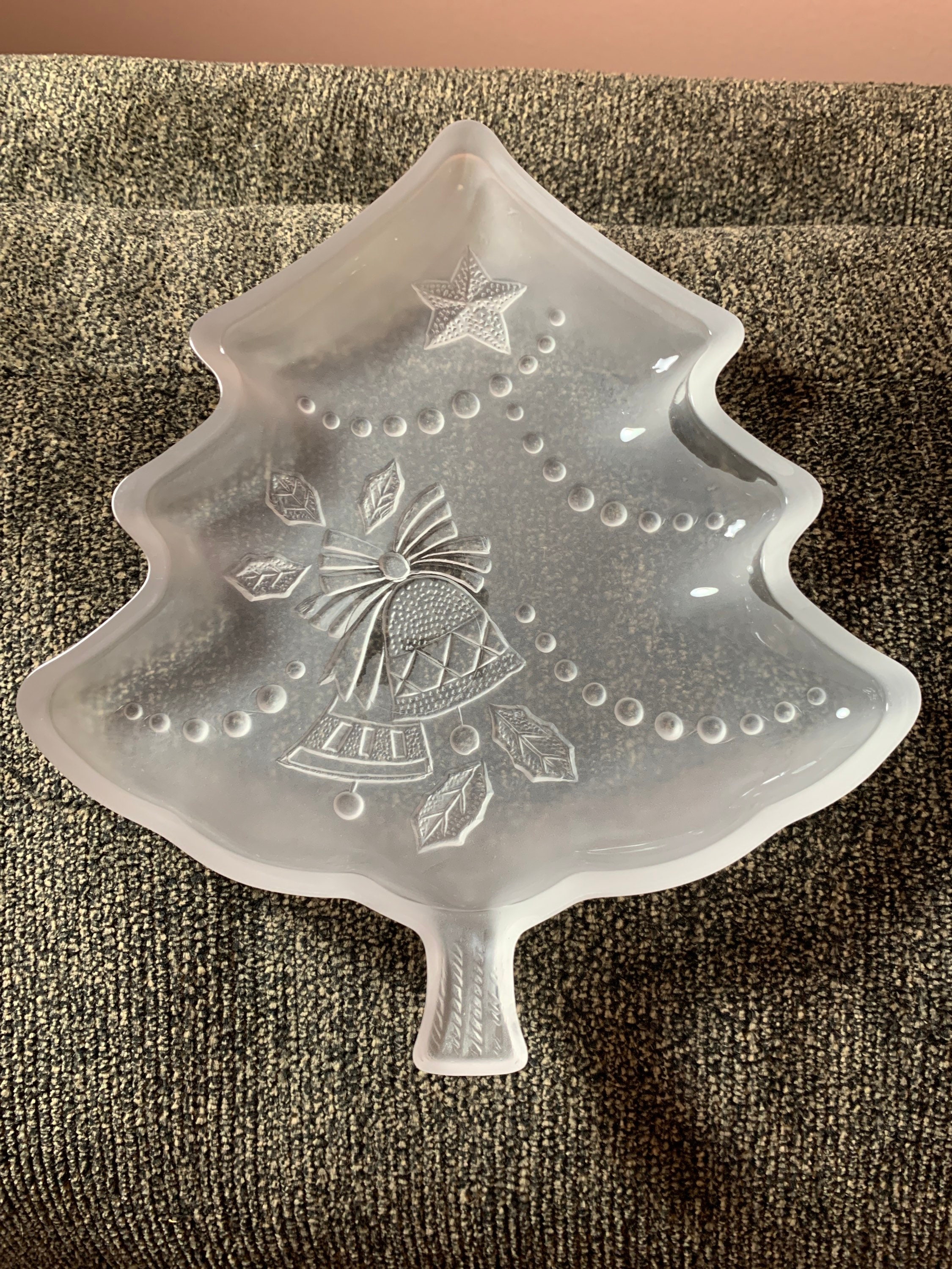 Mikasa Christmas Plate- Vintage Frosted Crystal Christmas Tree