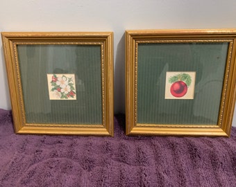 Christmas Decor- Set of Two Framed Christmas Wall Hanging Prints with Flowers and an Ornament in Excellent Condition!