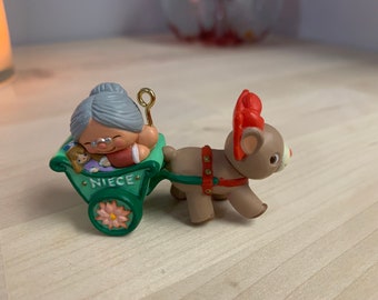 Christmas Hallmark Collectable Ornament- Keepsake 1994 “Niece” Ornament in Original Box in Excellent Condition!