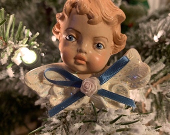 Vintage Christmas Ceramic Hand Painted Ornament Cute Baby Angel 1989 in Excellent Condition!