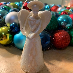 Hallmark Christmas Keepsake Angel Bell Ornament “2000 Angelic Bell” Vintage Ornament NEW in Original Box!