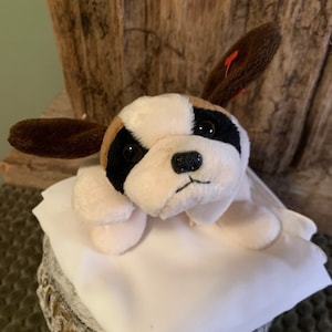 Vintage TY Original Brand Original Beanies Collection Dog “Bernie” with NO Tag in Excellent Condition!