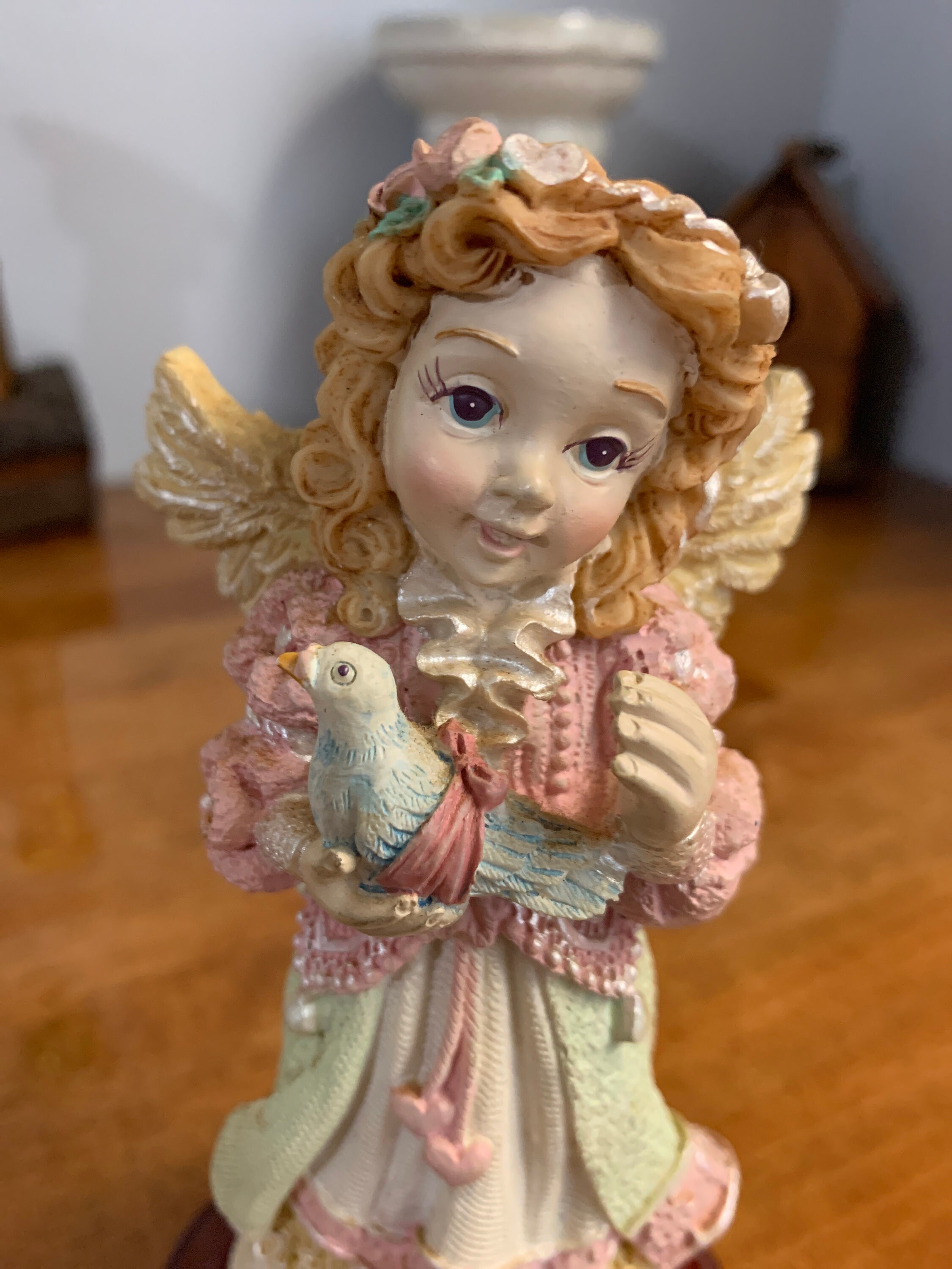 House of Lloyd Figurine Vintage Collectable 1998 Christmas Around the