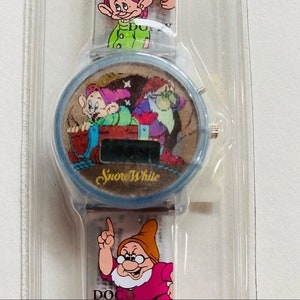Vintage Disney Snow White and The Seven Dwarfs Dead Stock Digital Watch