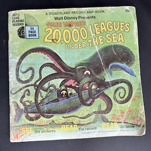 1971 Walt Disney 20,000 Leagues Under the Sea Book Jules Verne