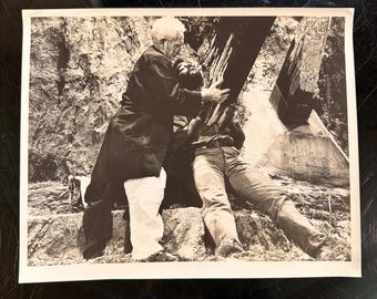 The Devil At 4 Oclock 1961 Vintage Movie Still Photo Dramatic Scene 10x8 Inches
