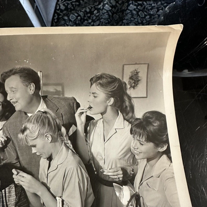 Vintage 1961 Sandra Dee Brenda De Banzie Come September Movie Still