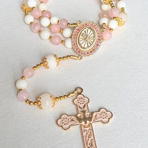 Rosario de aguamarina/cuarzo rosa hecho a mano: cuentas de selenita, cuarzo y ónix imagen 8