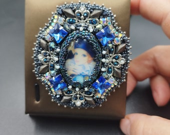 Superbe carré bleu argent effet camée broche broche mode femmes dame broches bijoux cadeau perles brodées 2.4 - 2.4 pouces