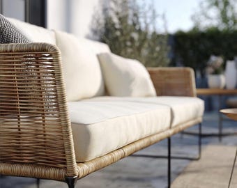 Coussins de canapé d'extérieur personnalisés Sunbrella : meubles de patio résistants aux intempéries
