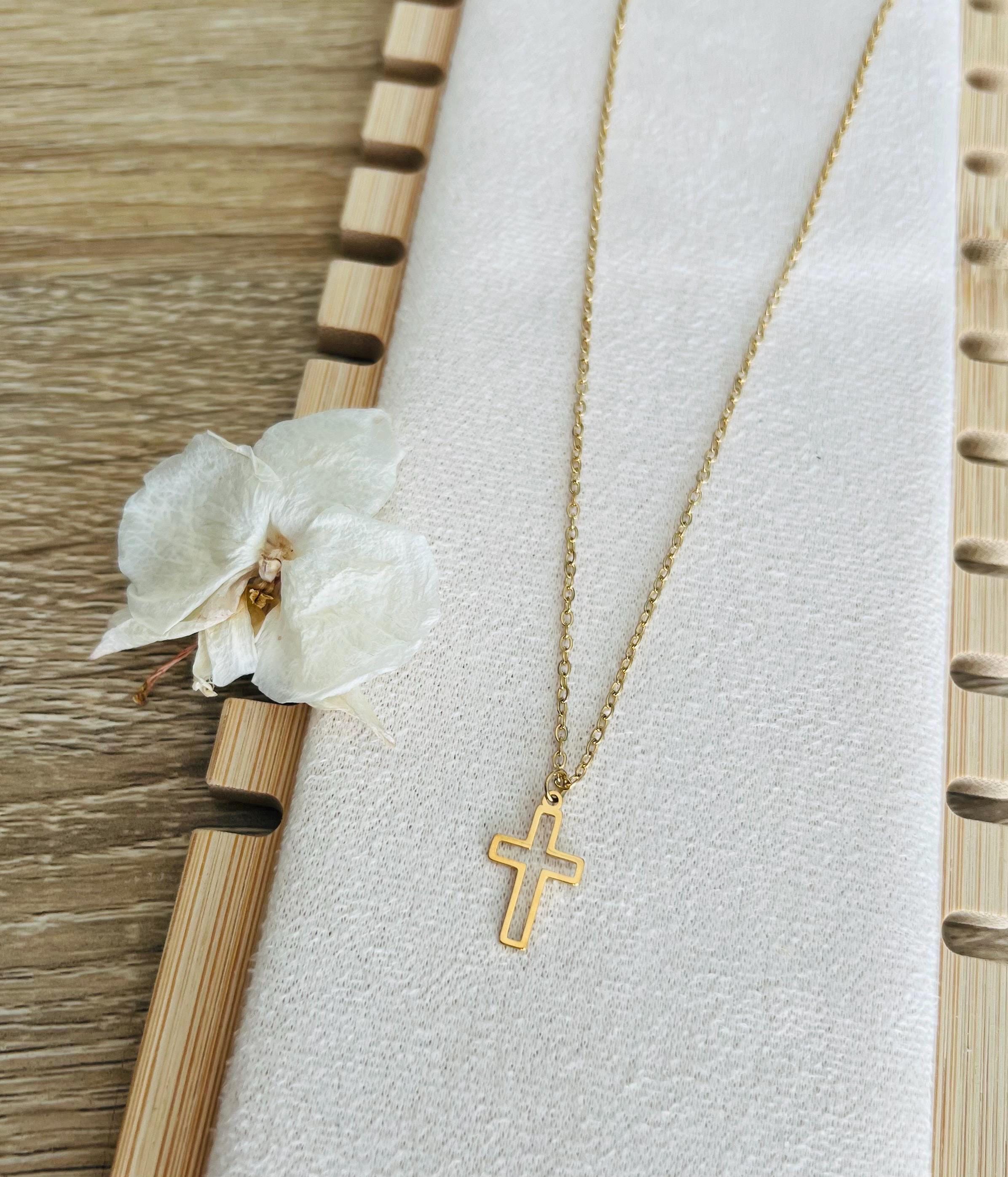 Pendentif Croix Celtique En Or 9 Carats - Médaille 24x14 Mm, Poids 1,4 G | Bijou élégant, Livré Dans écrin - 14