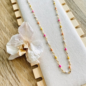 Collier 20 perles Agate jaune 8 mm. Chaine en acier inoxydable Collier femmes
