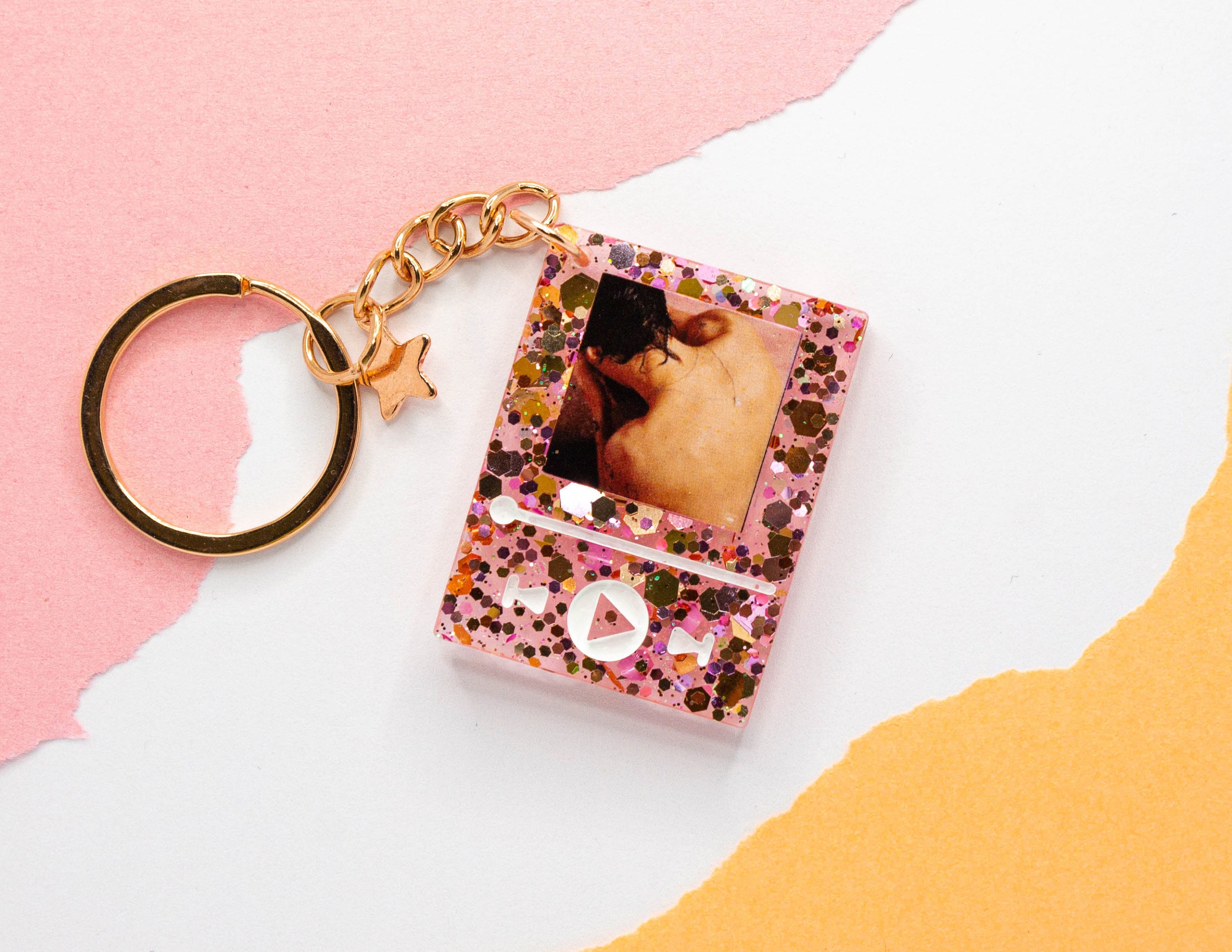 Mini Cd Player 90s Keychain edu.svet.gob.gt