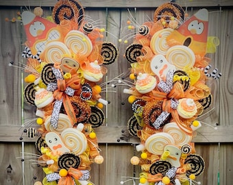 Halloween Swag, Halloween Wreath, Candy Corn Swag, Candy Corn Wreath, Fall Wreath, Fall Swag