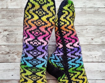Sockwave - PDF Sock Knitting Pattern
