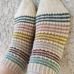 Ribbig randig - PDF stickmönster för sockor