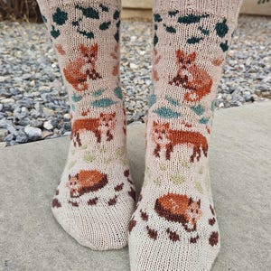 Falling for Foxes - PDF Knitting Pattern