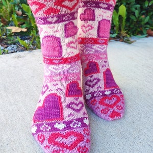 Heartlove - PDF Sock Knitting Pattern