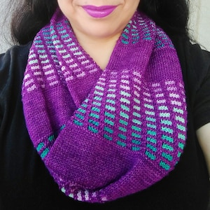 Gems in the Window cowl - PDF KNITTING PATTERN