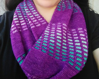 Gems in the Window cowl - PDF KNITTING PATTERN