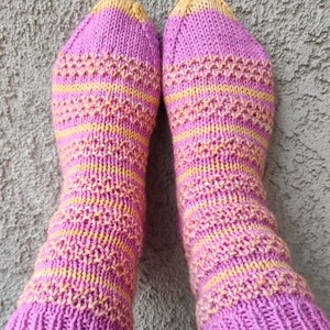 Text(ure) Me DK - PDF Sock Knitting Pattern