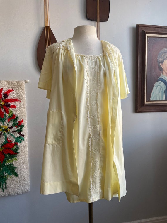 1960s Katz Buttercup Yellow Peignoir Set