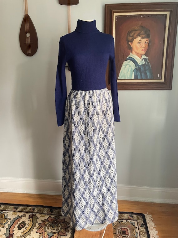 Vintage 1970s Knit Turtleneck Maxi Dress