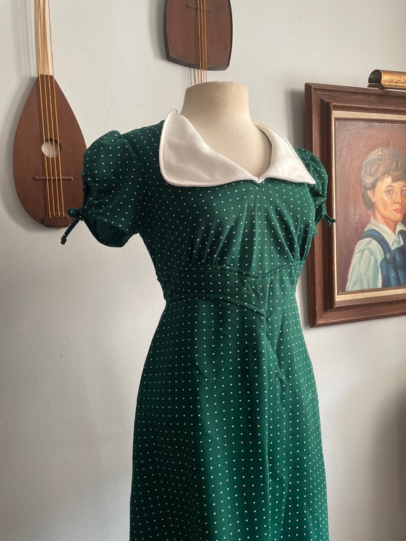 1970s Green and White Dress with White Polka Dots… - image 4