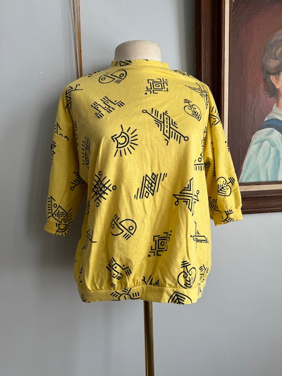 1980s Yellow and Black Graphic T-Shirt