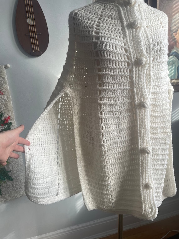 1970s White Crochet Cape