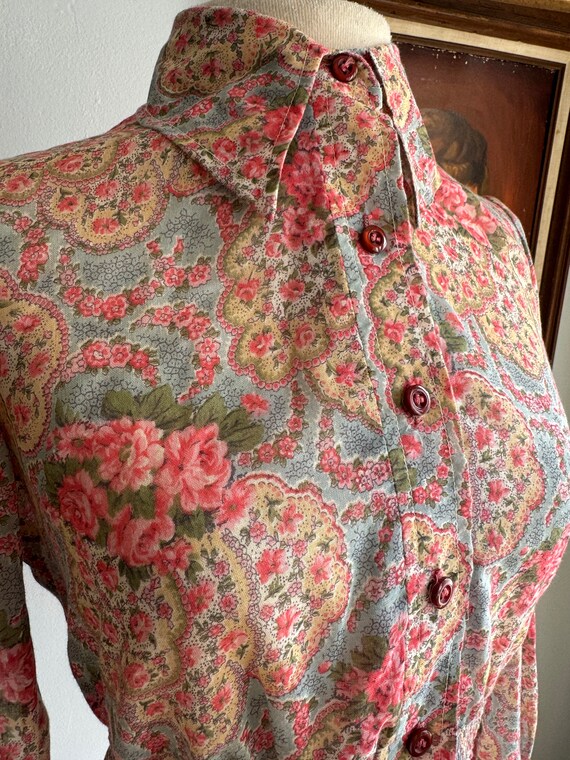 1970s Shirred Floral Chiffon Top by C.M. Courtney - image 4