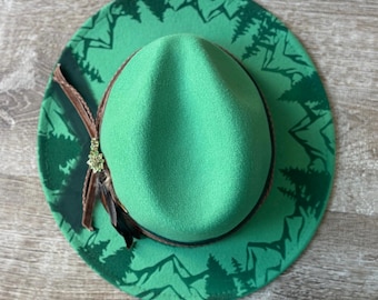 Laser Engraved Wide Brim Fedora: Green Forest Mountain Design