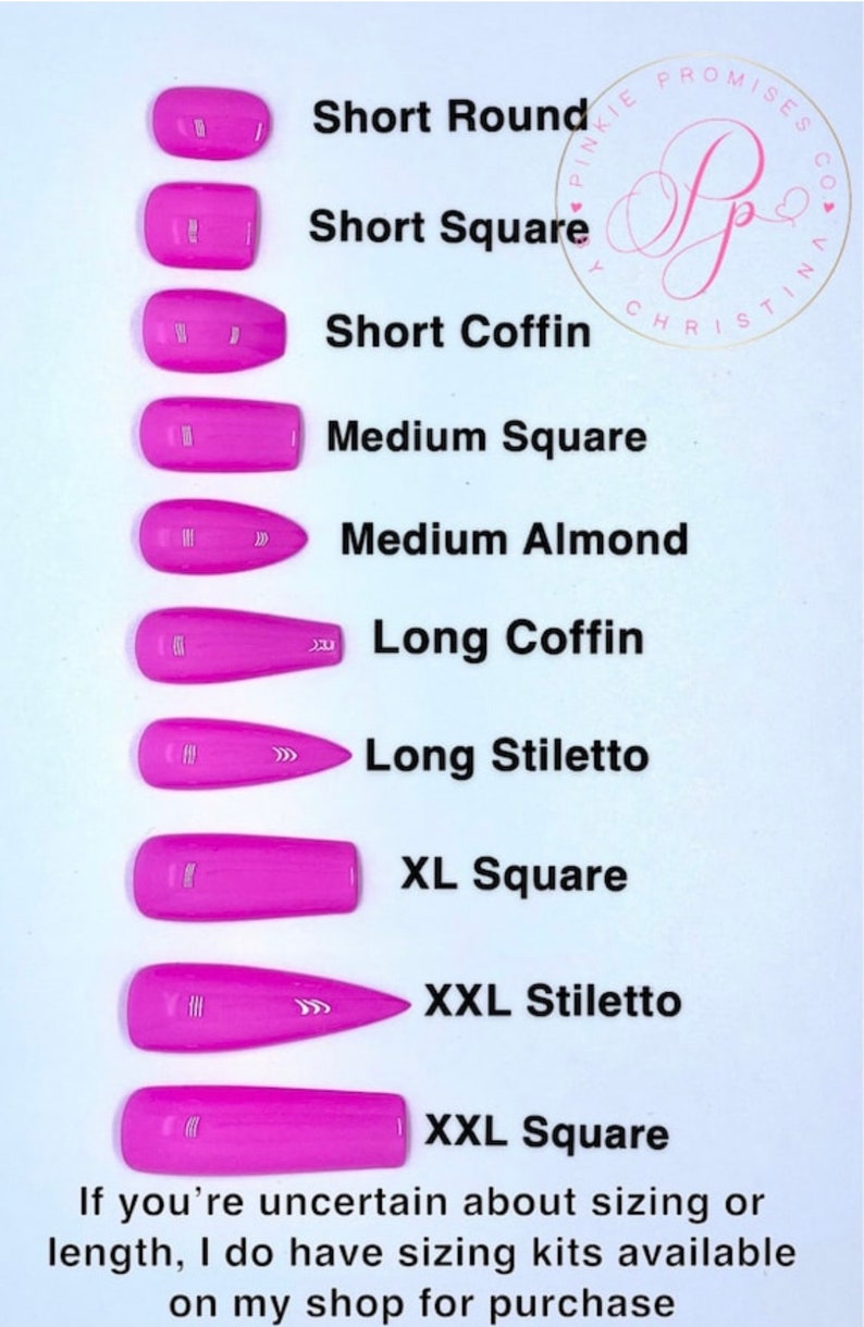 K&ouml;nnte beinhalten: Eine Tabelle mit verschiedenen Nagelformen und -gr&ouml;&szlig;en, darunter kurze runde, kurze quadratische, kurze Sargform, mittlere quadratische, mittlere Mandelform, lange Sargform, lange Stilettoform, XL-Quadrat, XXL-Stiletto und XXL-Quadrat. Die Tabelle befindet sich auf einem wei&szlig;en Hintergrund und zeigt rosa Nagelspitzen.