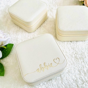 Custom Jewellery box, personalised jewellery boxes, travel jewellery case, girls jewellery box, jewelry box with name bridesmaid proposal Off White