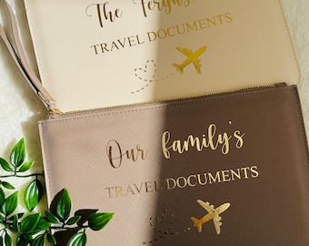 パーソナライズされた旅行書類ウォレット、パスポートホルダー、旅行オーガナイザー、家族旅行書類ホルダー、休暇パスポートポーチ旅行フォルダー