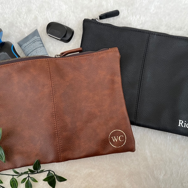 Personalised Mens Leather Accessory Pouch Bag, Men's Wash Bag, Travel Pouch Toiletry Bag Accessory Pouch Fathers Day Best Man Groomsmen Gift