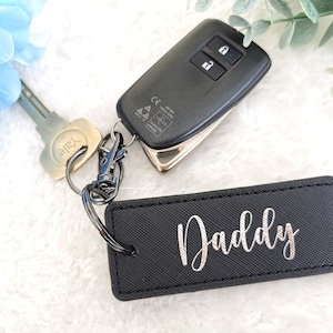 Llavero personalizado, llavero con monograma, iniciales, regalo personalizado, llavero de coche, llavero personalizado, piel sintética saffiano